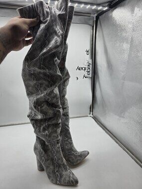 Fashion Nova Boots Womens Size 6 Gray Adore Thigh High Snake Print Block Heel